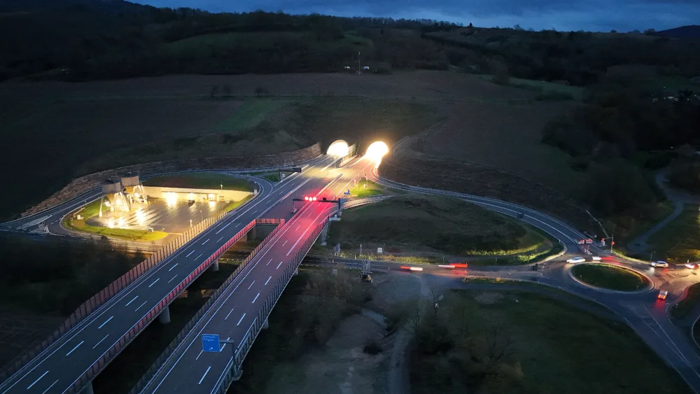 Tunnelvorportal vor der Verkehrsfreigabe